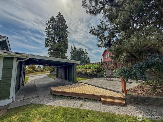 5302 Rockefeller Ave, Everett, WA 98203 - deck featuring a patio