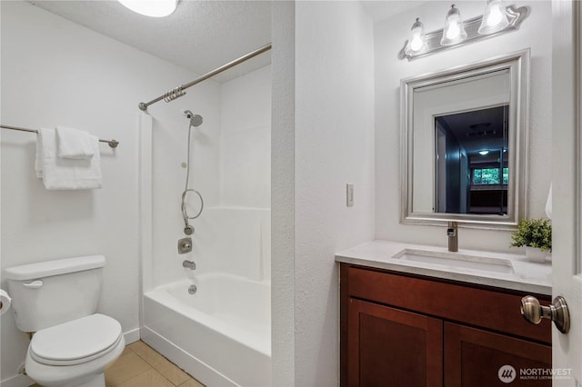 13719 Pinehurst Ln NW, Gig Harbor, WA 98329 - full bath with tile patterned floors, vanity, and tub / shower combination