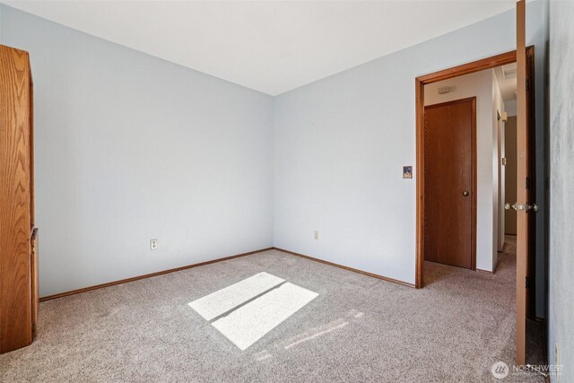 21850 SE 271st Pl, Maple Valley, WA 98038 - unfurnished room with carpet floors