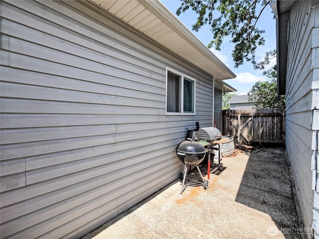 404 Nixon St S, Roy, WA 98580 - view of patio / terrace