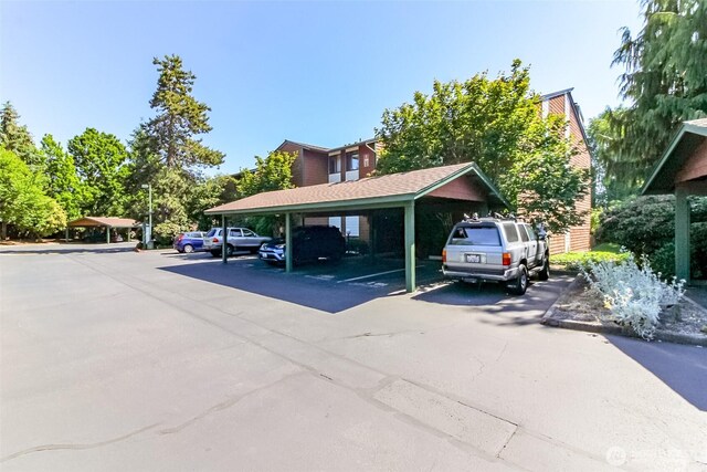 7308 N Skyview Ln Unit I-304, Tacoma, WA 98406 - view of partially covered parking lot