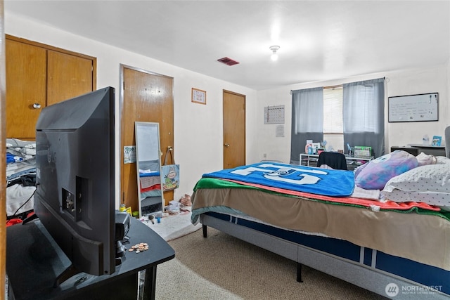 14222 4th Ave SW, Burien, WA 98166 - bedroom featuring carpet flooring