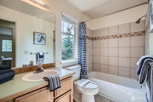 34427 10th Ave SW, Federal Way, WA 98023 - full bath with shower / bath combo, vanity, and plenty of natural light