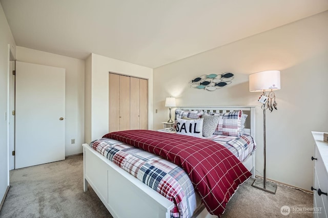 34427 10th Ave SW, Federal Way, WA 98023 - bedroom featuring carpet flooring and a closet