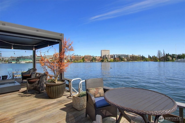 2822 Boyer Ave E Unit 11, Seattle, WA 98102 - dock area featuring a water view