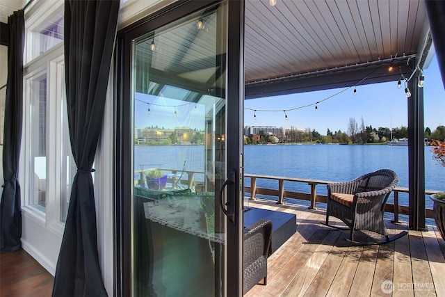2822 Boyer Ave E Unit 11, Seattle, WA 98102 - dock area featuring a water view
