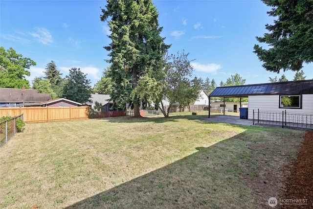 12448 Occidental Ave S, Seattle, WA 98168 - fenced backyard with a patio