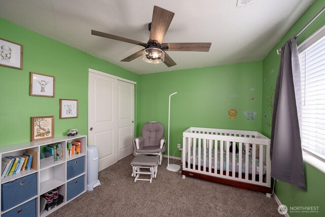 4211 W Heaverlo Dr, Moses Lake, WA 98837 - bedroom featuring multiple windows, carpet floors, a closet, and a ceiling fan