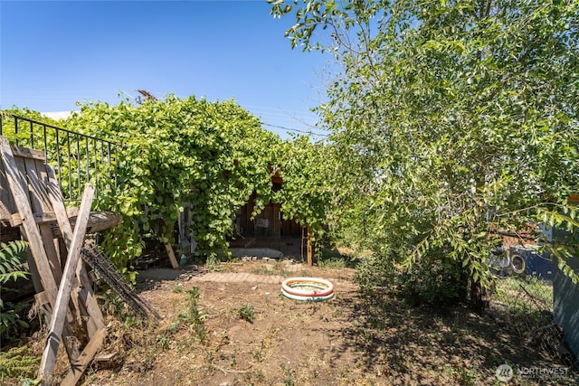 904 Cashmere St, Wenatchee, WA 98801 - view of yard