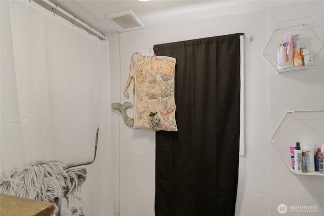 904 Cashmere St, Wenatchee, WA 98801 - view of bathroom