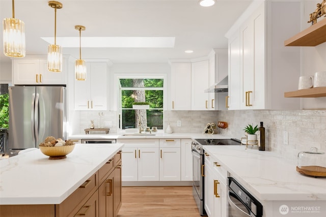 331 137th St SW, Everett, WA 98208 - kitchen featuring stainless steel appliances, open shelves, under cabinet range hood, white cabinetry, and recessed lighting
