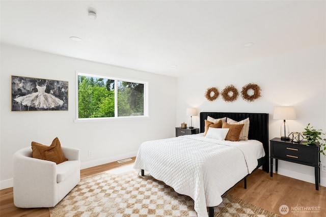 331 137th St SW, Everett, WA 98208 - bedroom featuring wood finished floors and baseboards