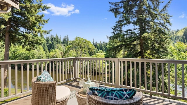 9623 NE Riverbend Dr Unit 2B, Bothell, WA 98011 - view of deck