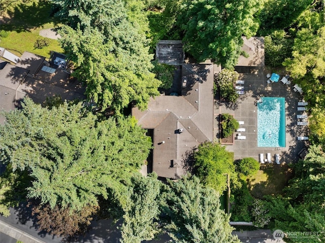 9623 NE Riverbend Dr Unit 2B, Bothell, WA 98011 - aerial view of property and surrounding area with a pool area