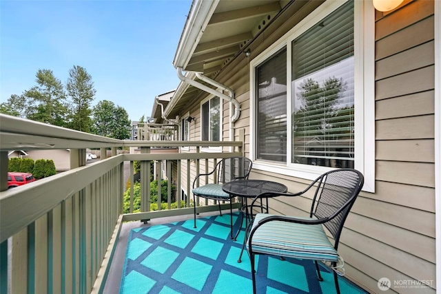 901 E Marine View Dr Unit 206, Everett, WA 98201 - view of balcony
