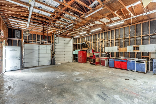 12124 SE 161st St, Renton, WA 98058 - view of garage