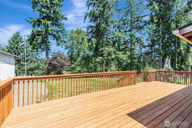 12124 SE 161st St, Renton, WA 98058 - view of wooden deck
