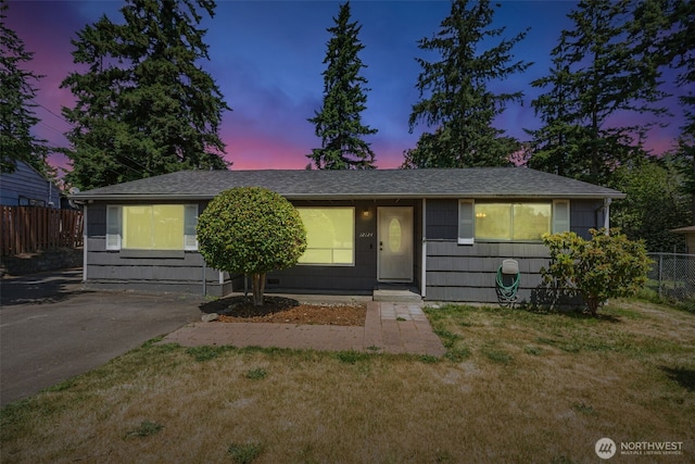 12124 SE 161st St, Renton, WA 98058 - ranch-style home featuring roof with shingles