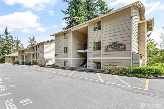 3100 Bill Mcdonald Pkwy Unit E101, Bellingham, WA 98225 - view of property featuring uncovered parking