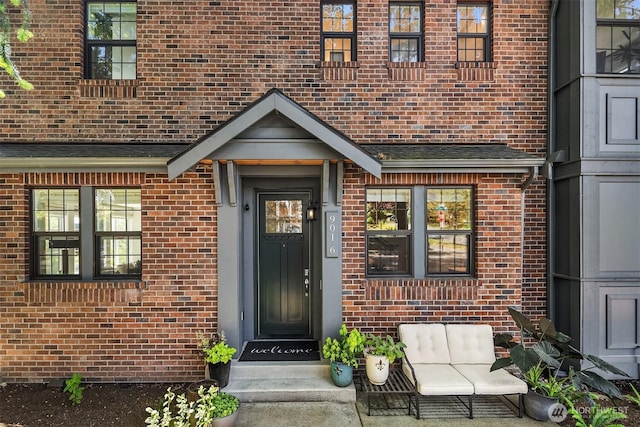 901 W Mcgraw St Unit 6, Seattle, WA 98119 - view of exterior entry featuring brick siding