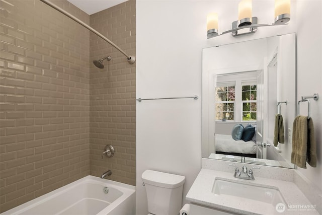 901 W Mcgraw St Unit 6, Seattle, WA 98119 - ensuite bathroom featuring tub / shower combination and vanity