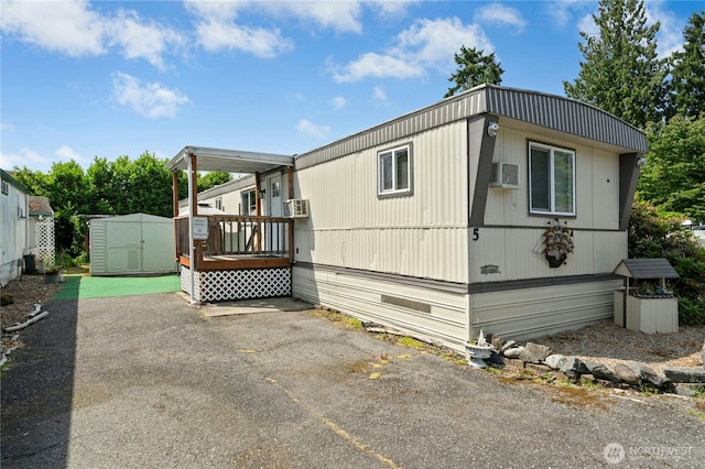 7031 NE 175th St Unit 5, Kenmore, WA 98028 - photo 1