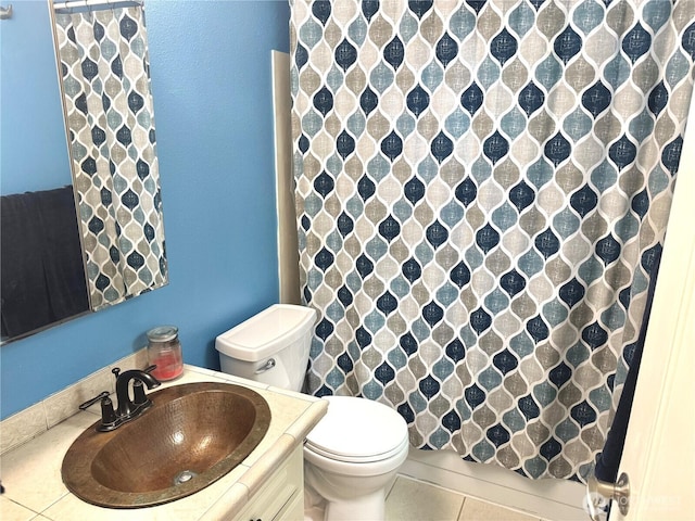 4313 131st St SE, Everett, WA 98208 - full bathroom with tile patterned flooring, vanity, and curtained shower