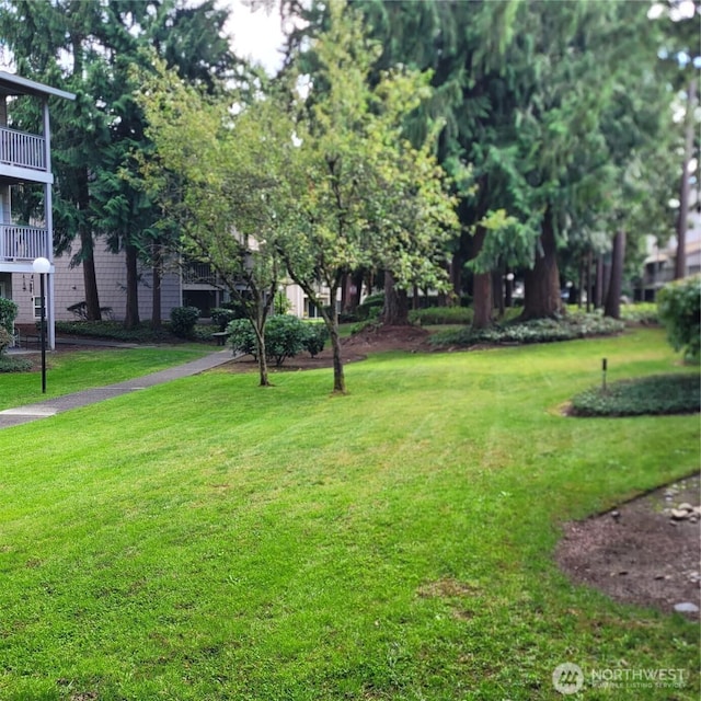 33010 17th Pl S Unit A-108, Federal Way, WA 98003 - view of community with a yard