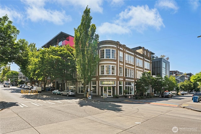 1111 E Pike St Unit 302, Seattle, WA 98122 - view of building exterior