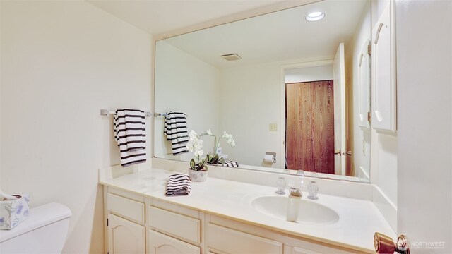 16159 SE 33rd Cir Unit 603, Bellevue, WA 98008 - bathroom with vanity and recessed lighting