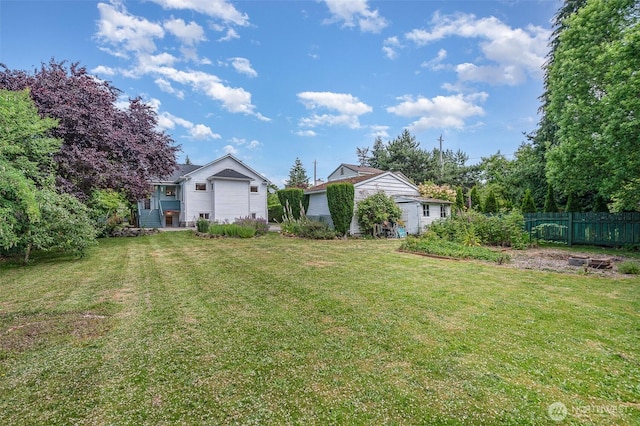 515 N 122nd St, Seattle, WA 98133 - view of yard
