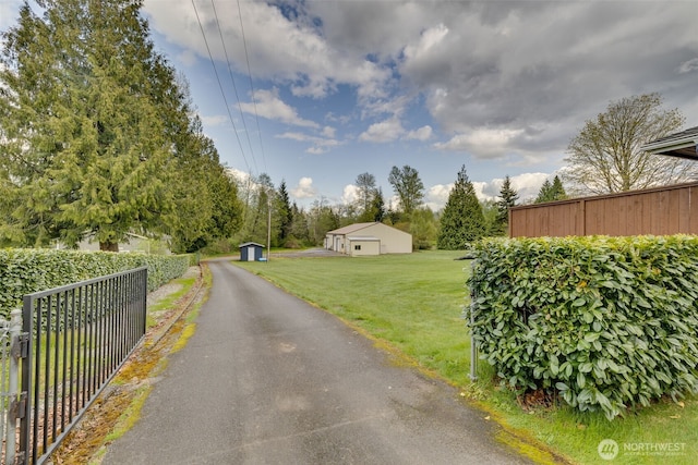 7617 160th St SE, Snohomish, WA 98296 - view of asphalt driveway