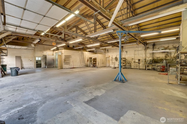 7617 160th St SE, Snohomish, WA 98296 - view of garage