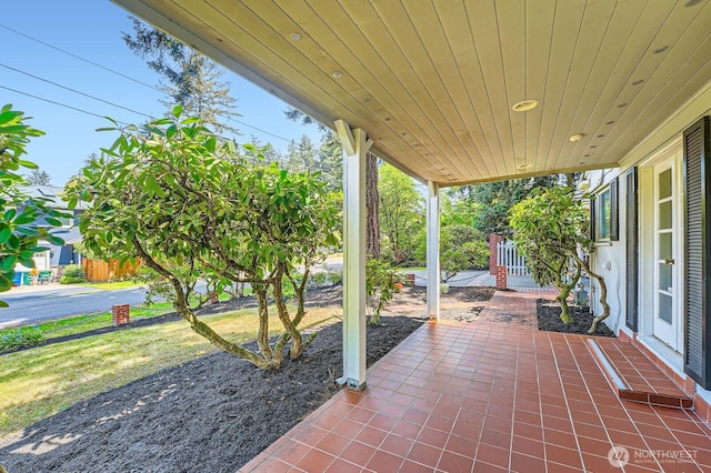3706 84th Ave SE, Mercer Island, WA 98040 - view of patio / terrace