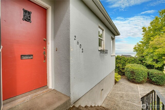 2602 Mccarver St, Tacoma, WA 98403 - property entrance with stucco siding