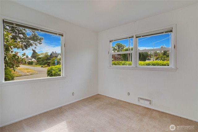 2602 Mccarver St, Tacoma, WA 98403 - unfurnished room with carpet and baseboards