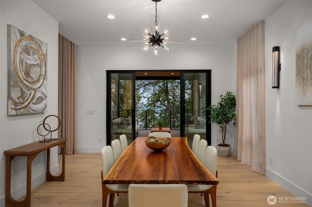 17750 SE 63rd Pl, Bellevue, WA 98006 - dining space featuring light wood-style floors, recessed lighting, and a chandelier