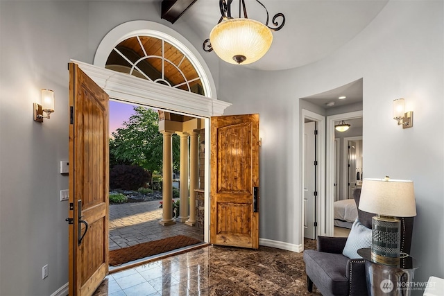 67 Cascade Ky, Bellevue, WA 98006 - entryway with baseboards