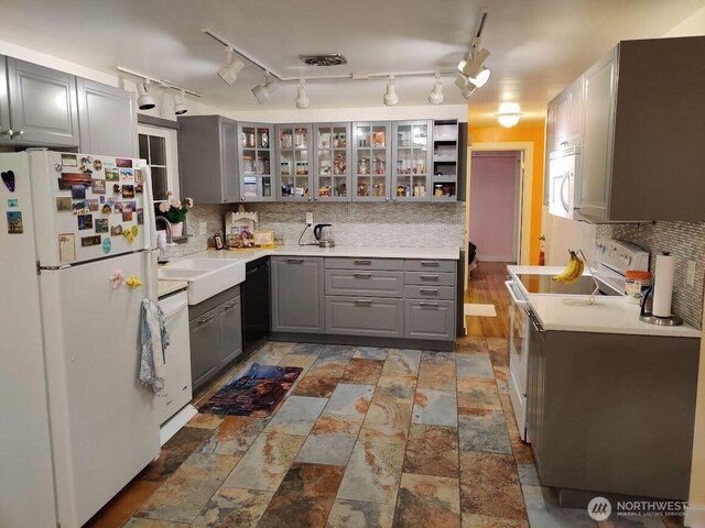 8305 134th Ave NE, Redmond, WA 98052 - photo 17
