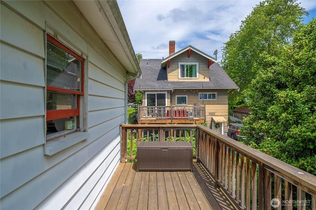 4228 1st Ave NE, Seattle, WA 98105 - view of wooden terrace