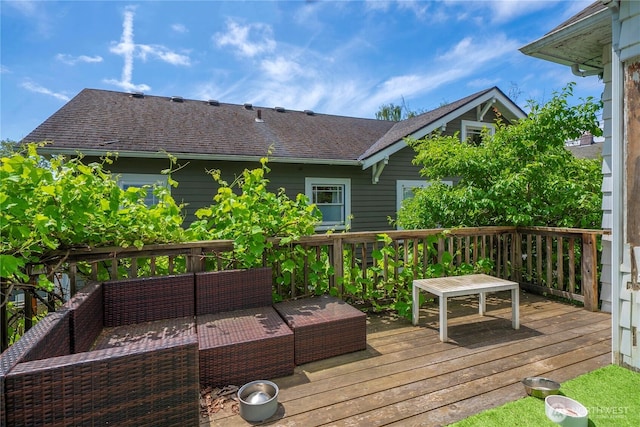 4228 1st Ave NE, Seattle, WA 98105 - deck featuring an outdoor living space
