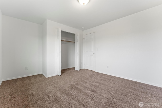 1325 W Polo Ridge Dr, Moses Lake, WA 98837 - unfurnished bedroom featuring carpet flooring and a closet