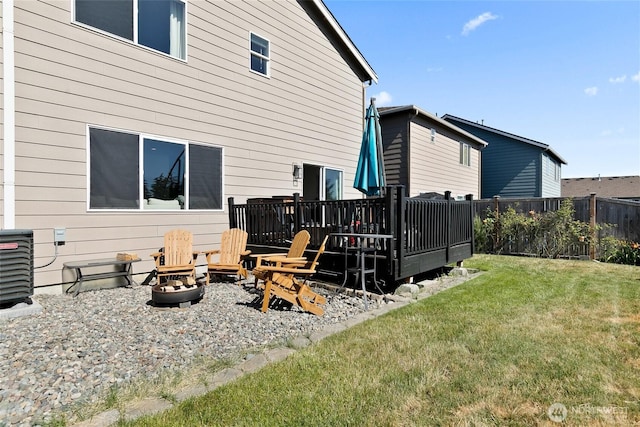6672 Udall Pl SE, Auburn, WA 98092 - back of house with a wooden deck and an outdoor fire pit