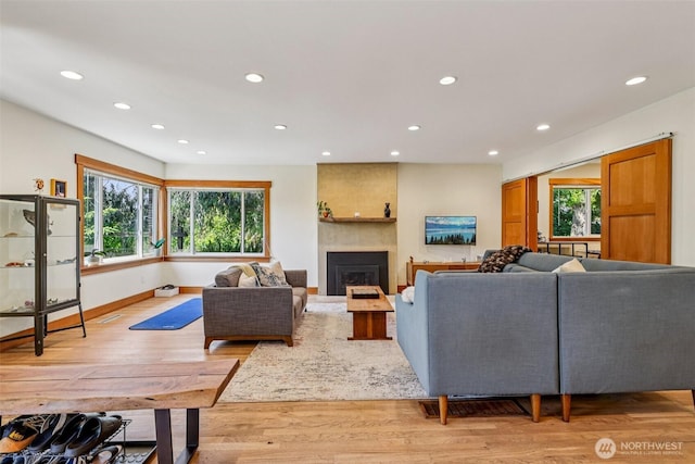 6412 SW Hinds St, Seattle, WA 98116 - photo 8