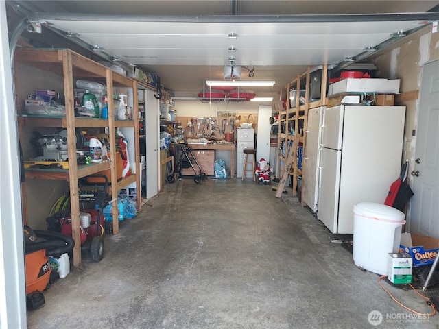 8430 15th Pl SE Unit 33, Lake Stevens, WA 98258 - garage with freestanding refrigerator