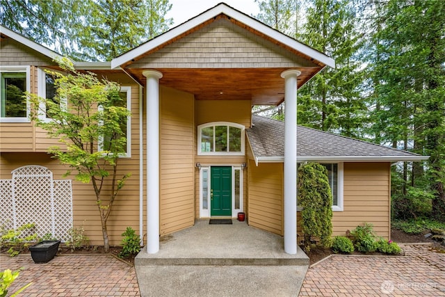 33571 Cliff Rd, Mount Vernon, WA 98274 - property entrance featuring roof with shingles