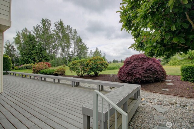 1218 Alpine View Dr, Mount Vernon, WA 98274 - view of wooden deck
