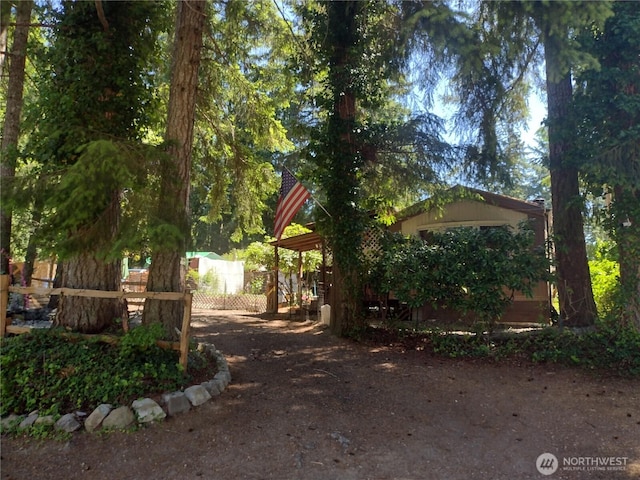 1110 E Timberlake Dr E, Shelton, WA 98584 - view of yard