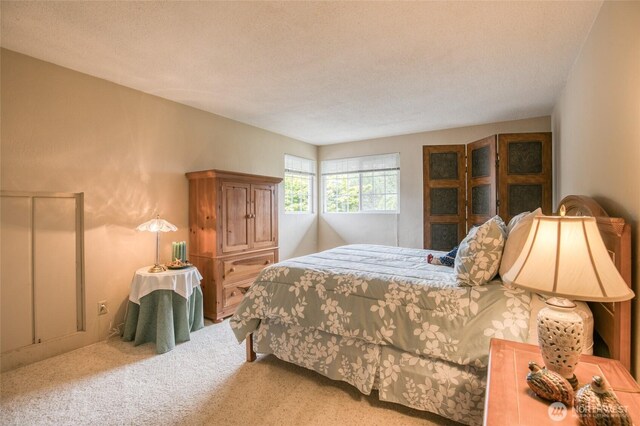 605 Lee Ave, Aberdeen, WA 98520 - bedroom featuring carpet flooring