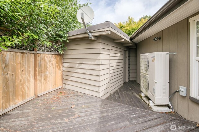 605 Lee Ave, Aberdeen, WA 98520 - view of deck